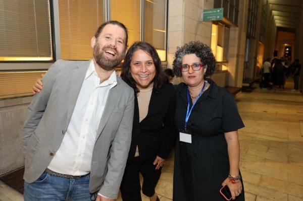 24 מתוך 801
